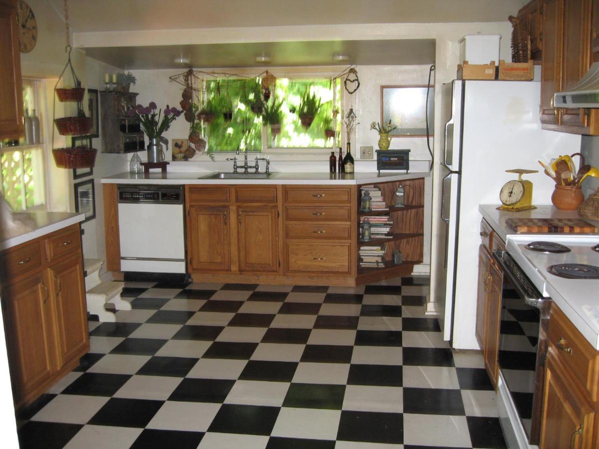 B&B On Seven Acres With Private Bed & Bath Clinton Corners Exterior foto